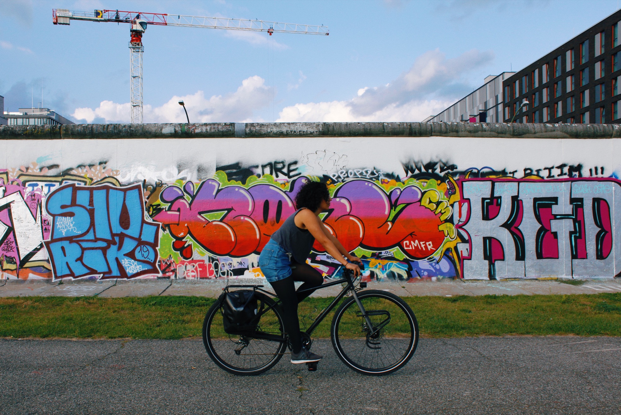 Pedacinho do Muro de Berlin.